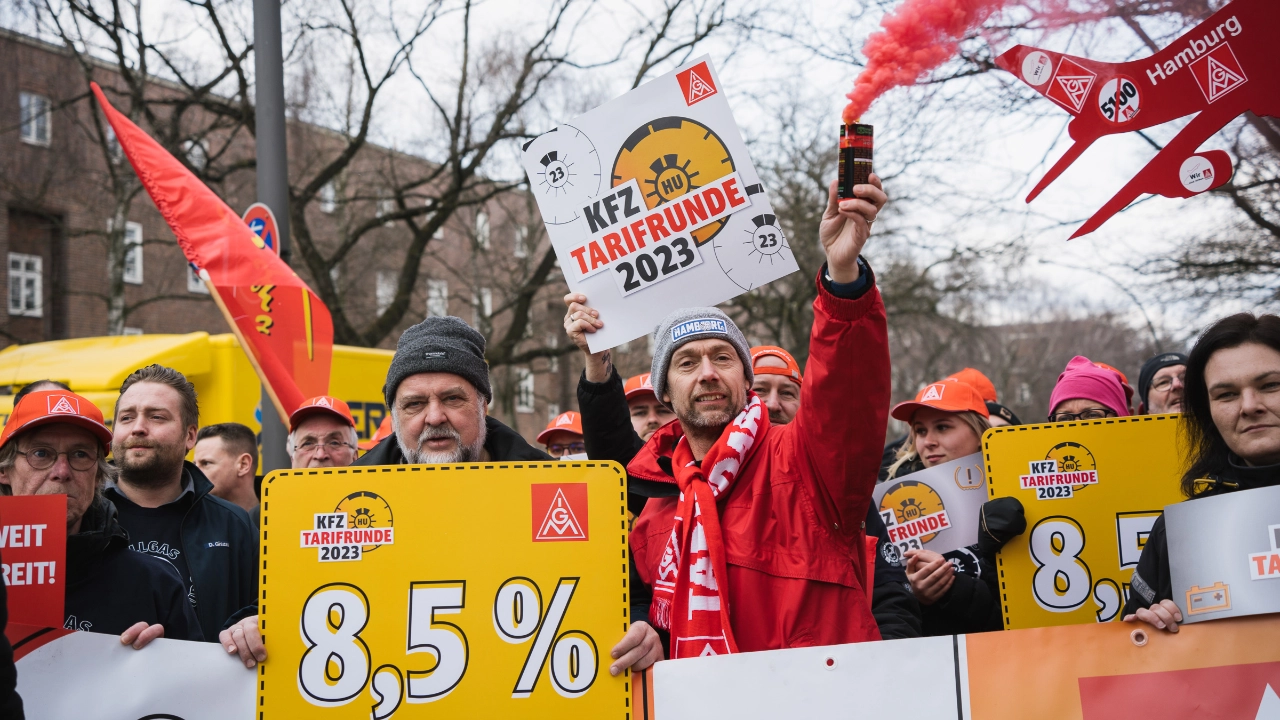 Kfz-Tarifrunde Küste: Auftakt in Hamburg