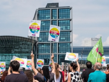 Gewerkschaftlicher Aufruf zur Demonstration in Henstedt-Ulzburg