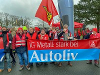Warnstreik bei der Pelz-Gruppe in Wahlstedt